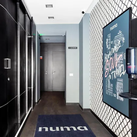 Numa Vici Aparthotel