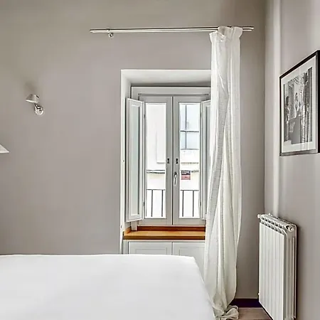 Aparthotel Numa Vici 4*