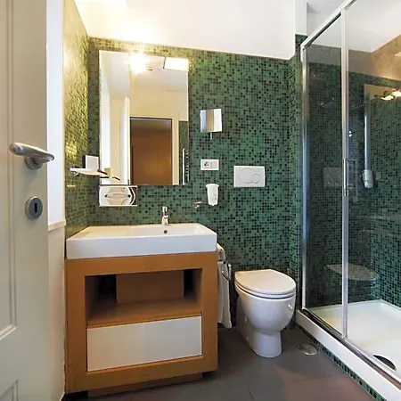 Numa Vici Aparthotel
