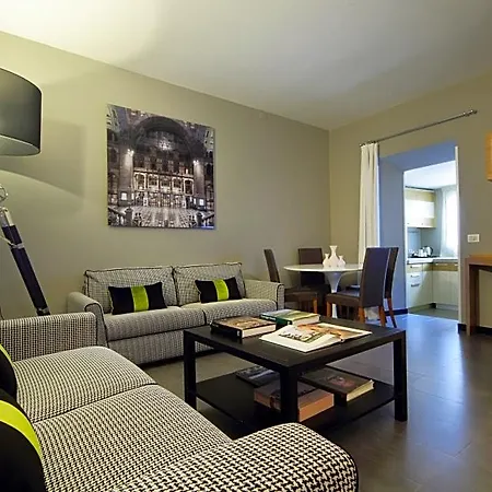 Numa Vici Aparthotel 4*