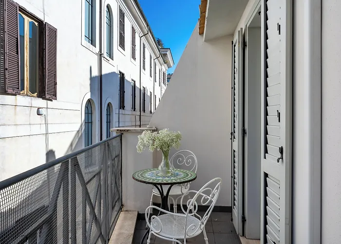 Numa Vici Apartahotel 4*